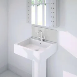 Wetwall Upstand - 600 X 200mm - Arctic Breeze - Glass