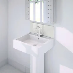 Wetwall Upstand - 600 X 200mm - White Pearl - Glass