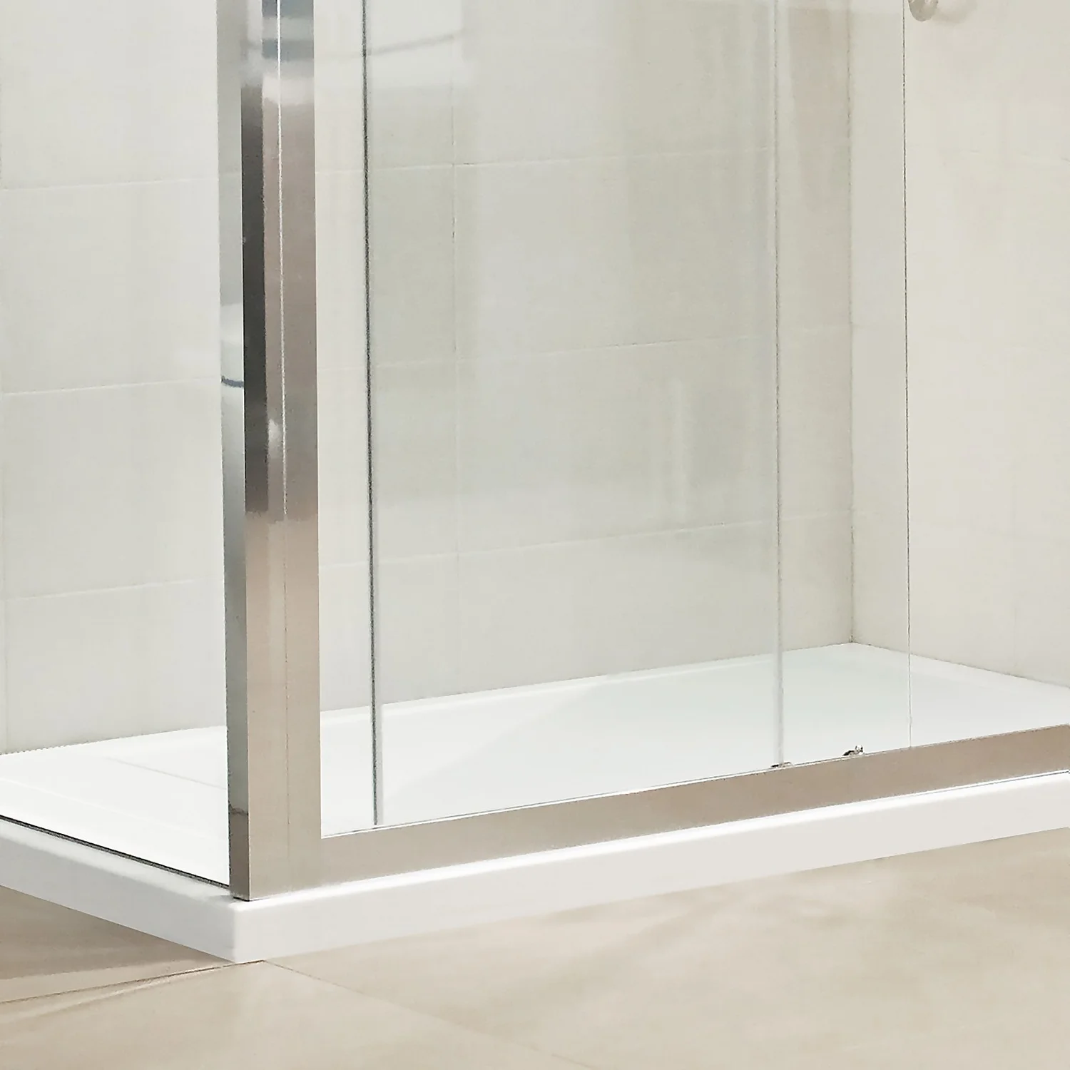 Bathstore Lustre 1400mm Sliding Door Shower Enclosure 6 Bathstore Lustre 1400mm Sliding Door Shower Enclosure - Image 4