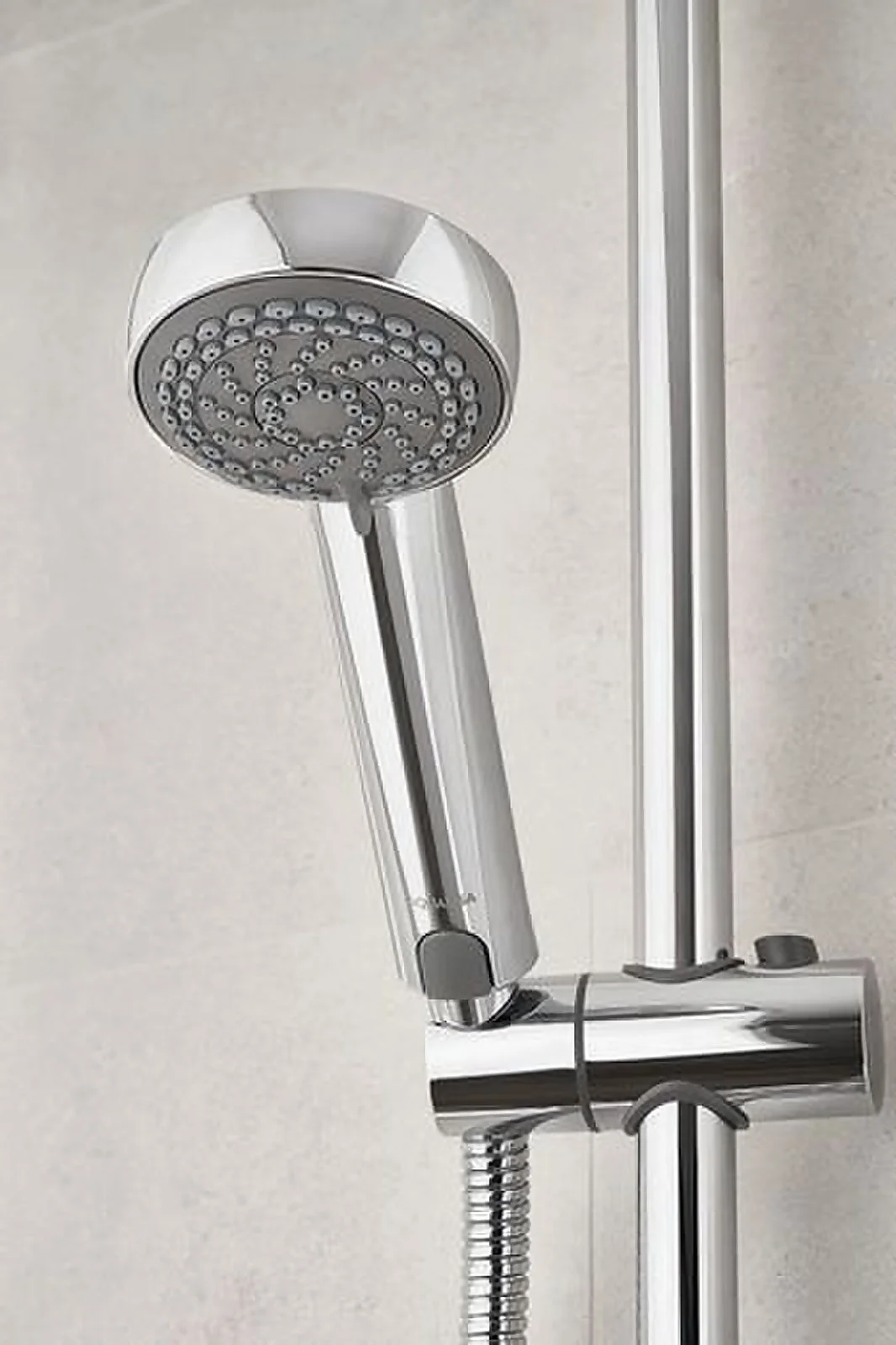 Aqualisa Quartz Blue Digital Shower & Bathfill Kit For Combi Boilers 6 Aqualisa Quartz Blue Digital Shower & Bathfill Kit For Combi Boilers - Image 4