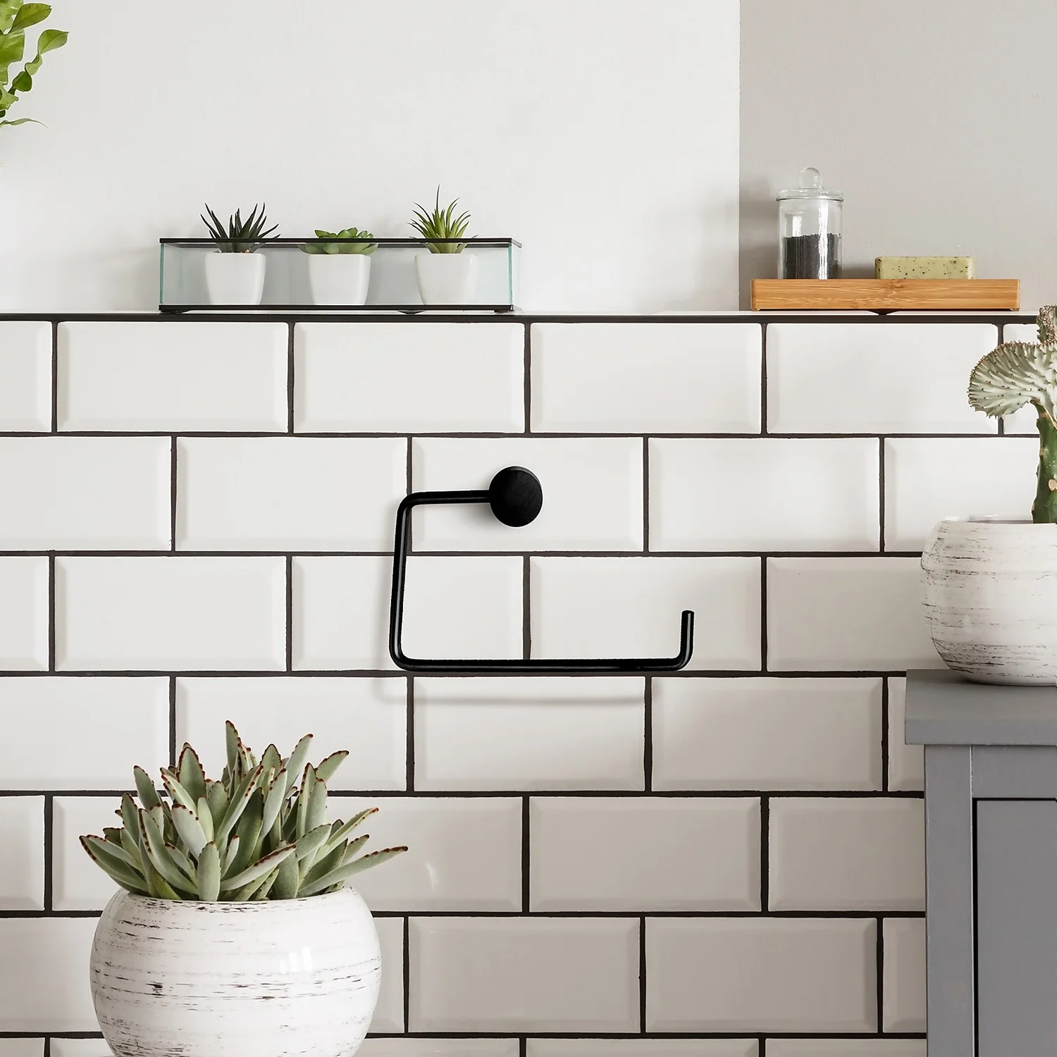 Square Toilet Roll Holder - Black 4 Square Toilet Roll Holder - Black - Image 2